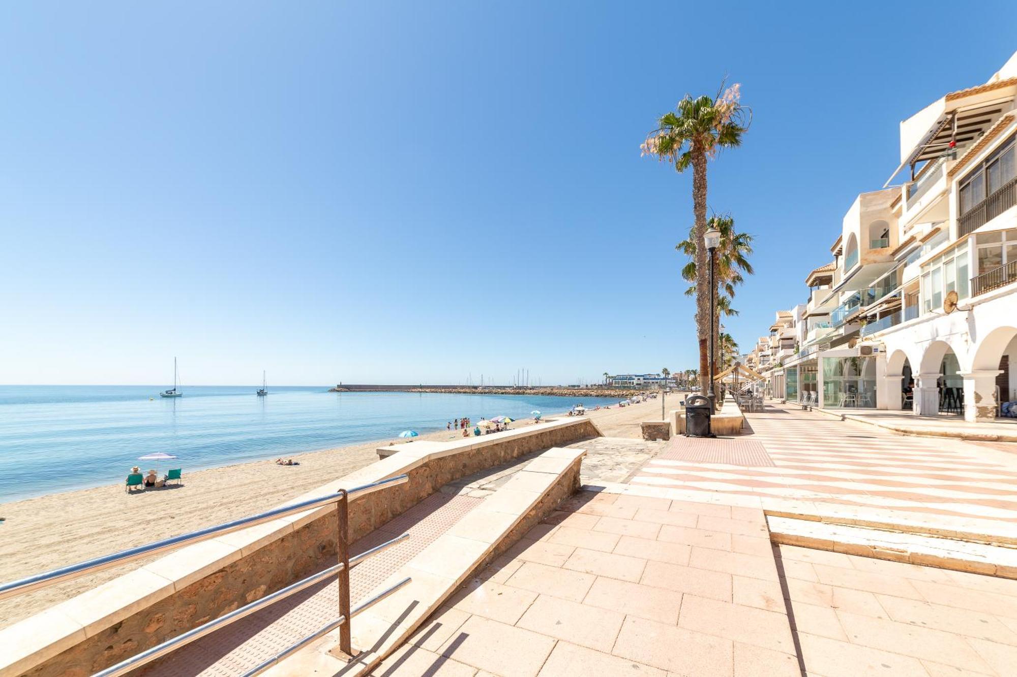 Holiday Apartment Roquetas de Mar Exterior photo